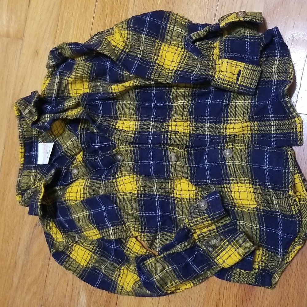 Boys 2T Long Sleeved Button Front Flannel Shirt